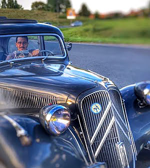 Nos chauffeurs - Guides touristiques - citywheels-paristours.com