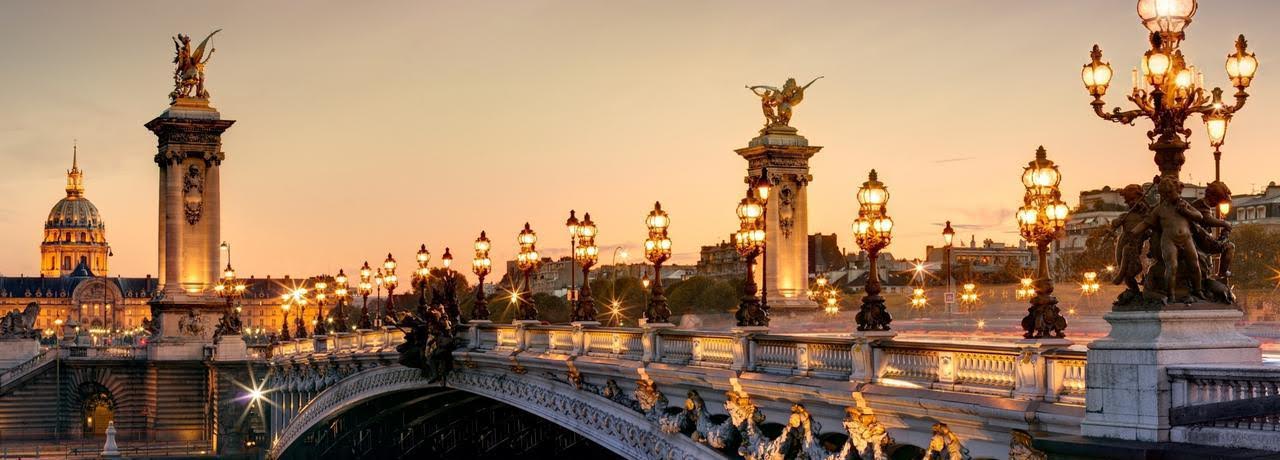 Pont à Paris de nuit - Citywhelles-Paristours